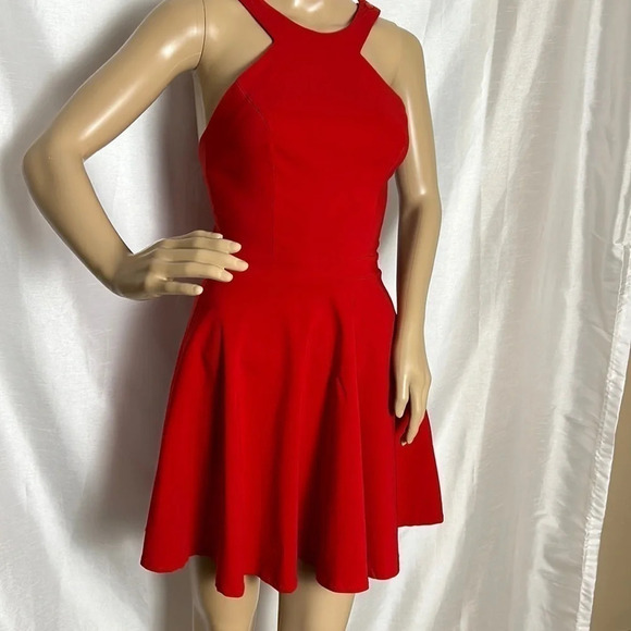 ASOS red halter,fit&flare,cut out dress,  event, coquette - Picture 3 of 10